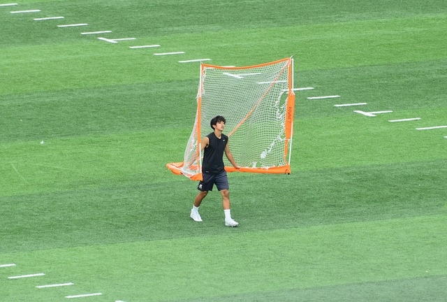中脱颖而出